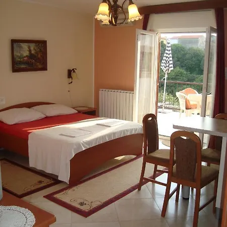 Daire Studio Apartman Omišalj